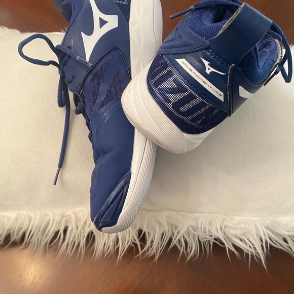 Like new volleyball shoes. Only worn in about 7 games. - Picture 4 of 5